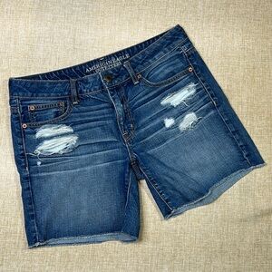 American Eagle Jean Denim Distressed Shorts Size 6